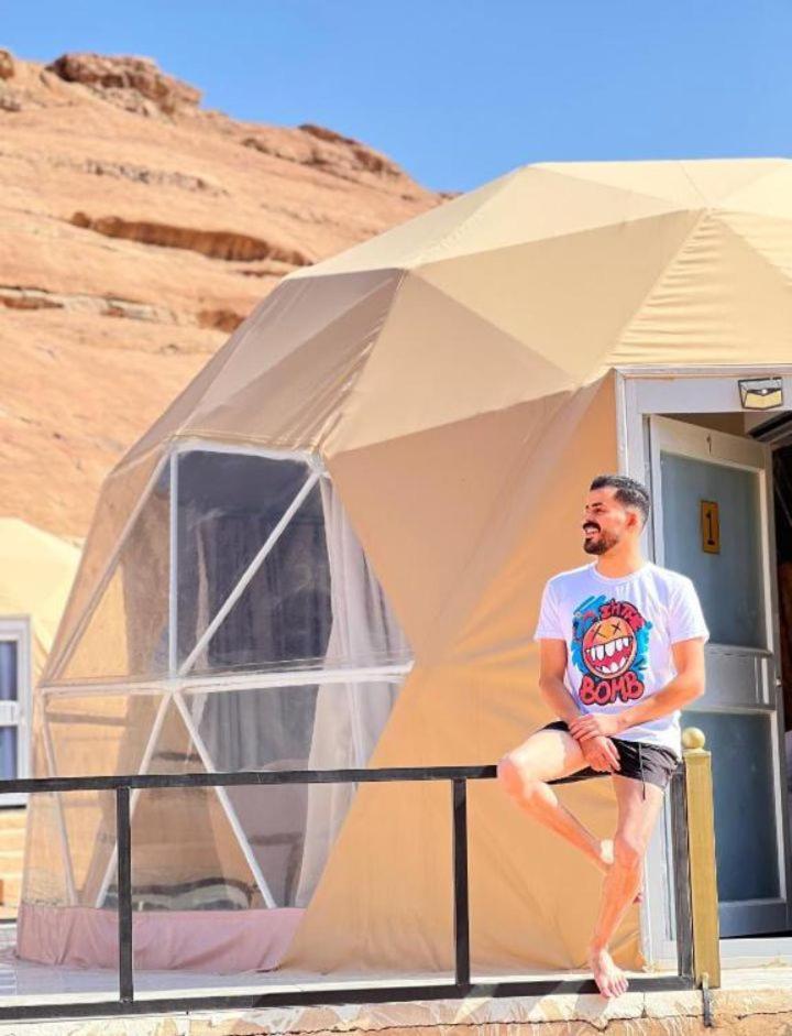 Night Magic Camp Hotel Wadi Rum Buitenkant foto