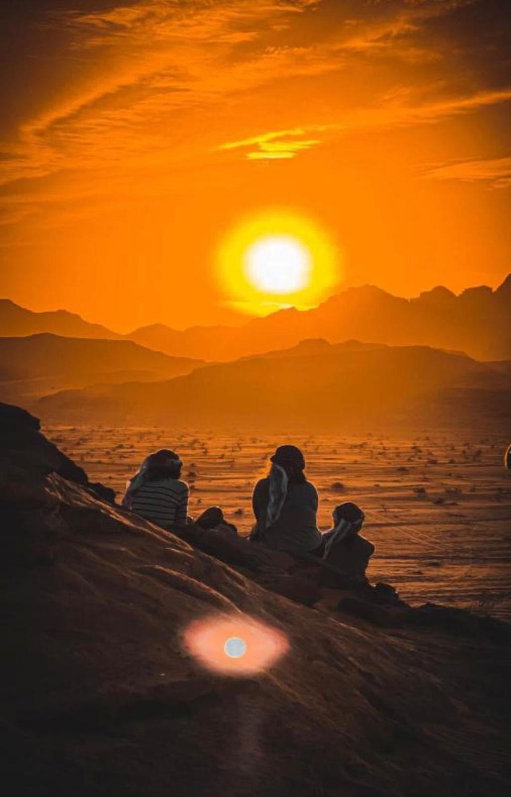 Night Magic Camp Hotel Wadi Rum Buitenkant foto